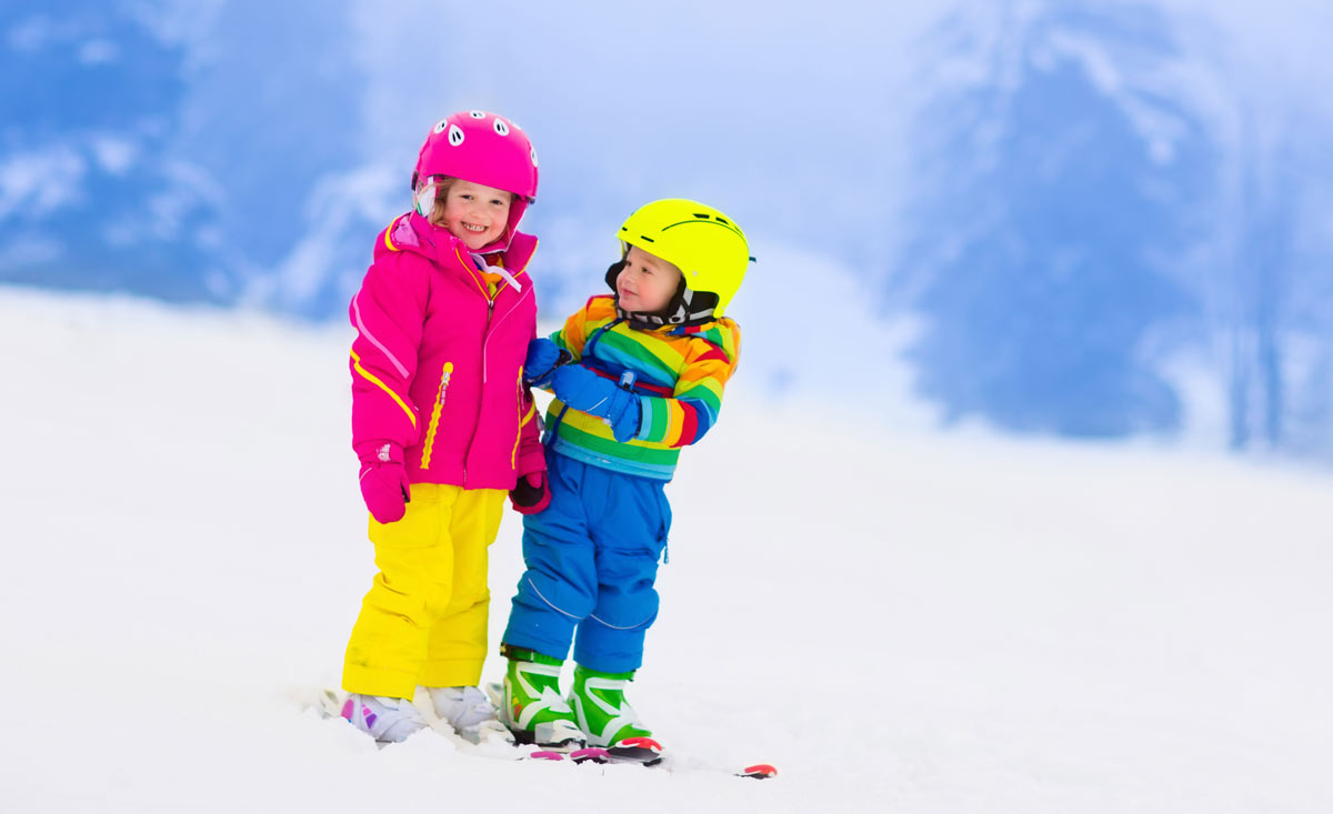 Skifahren lernen im Kindesalter, Skiurlaub in der Kinder-Skischule in Österreich und Südtirol.