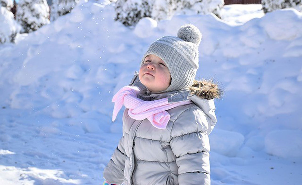 Familienurlaub mit Baby im Skihotel und Familienhotel direkt an der Piste